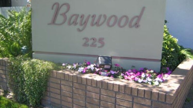 Baywood Apartments (Oakland)